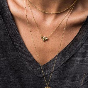 Dainty Bee Charm Necklace/Save the bees/Tiny Gold Bee Jewelry, Sparkling Bumble